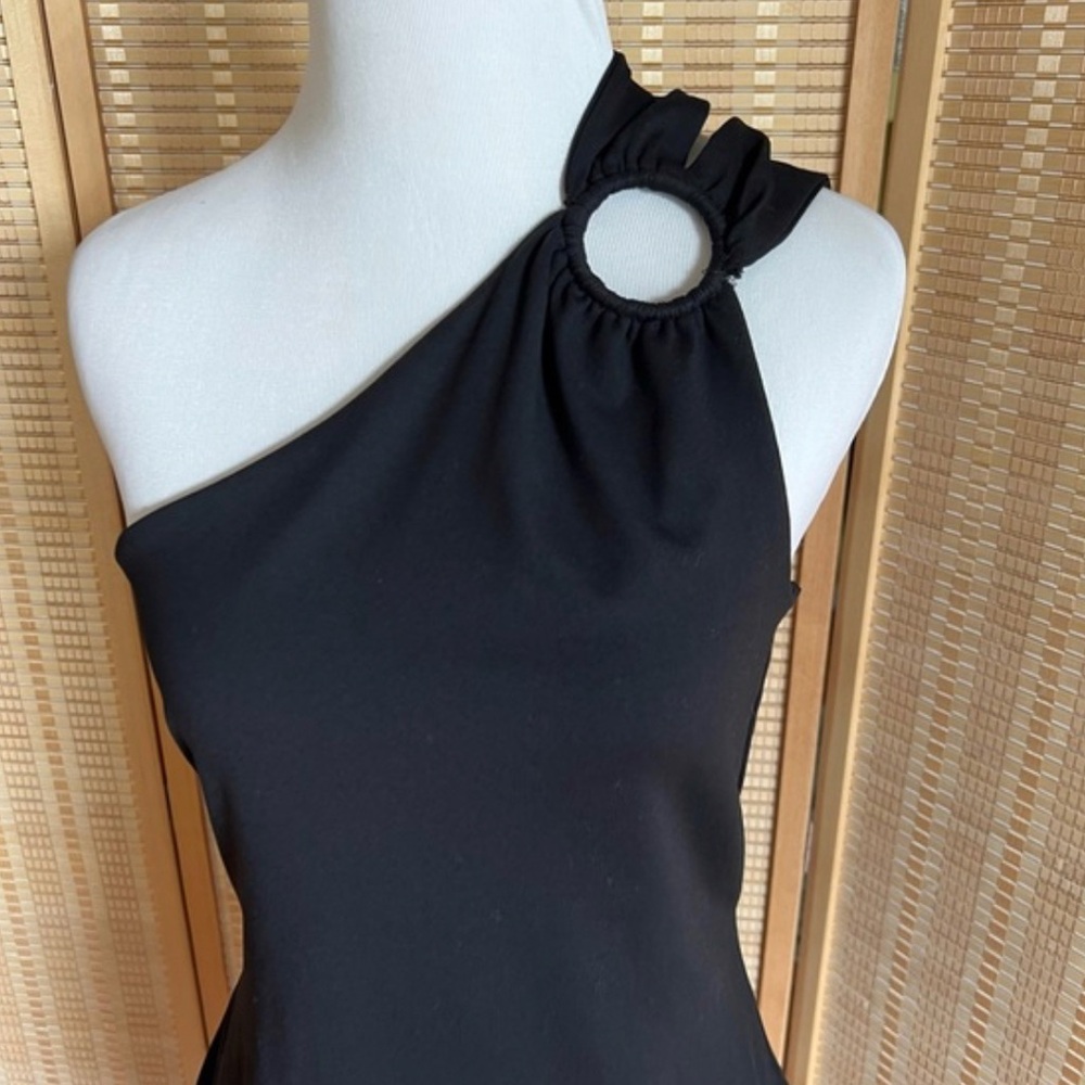 Susana Monaco one shoulder ring Dress Size M
